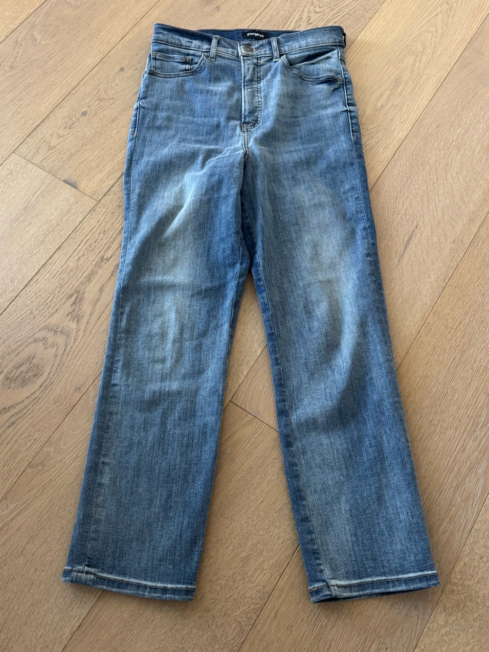 Express Super High Rise  Straight Leg Jeans Size 2